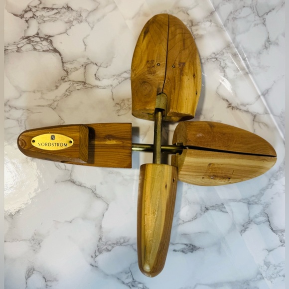 3 Sets of Shoe Trees - Picture 2 of 4